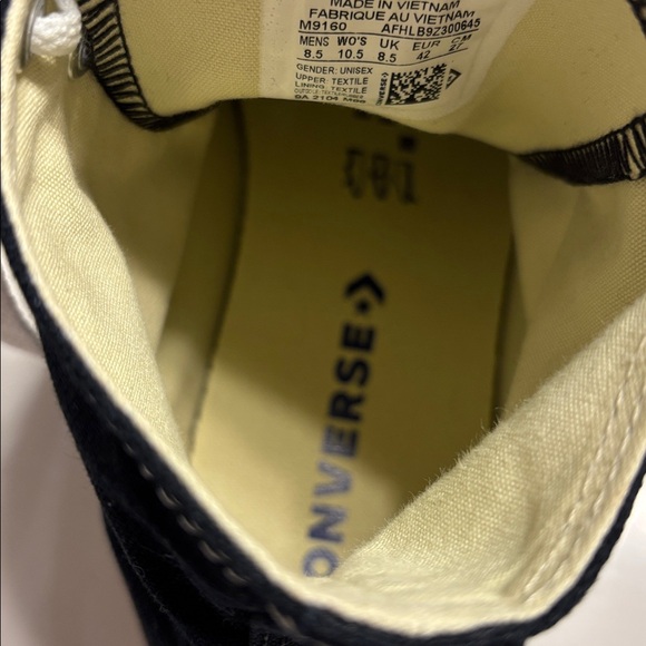 Converse Chuck Taylor All Star Black and White High-Tops - Picture 7 of 8